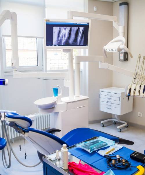 Имплантация зубов Имплантация зубов